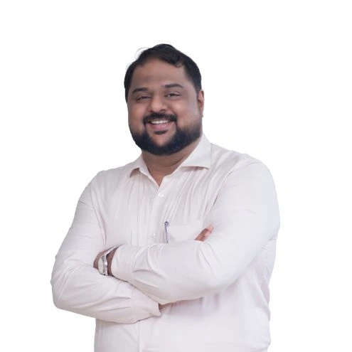 consultant ophthalmologist at Abate Eye hospital