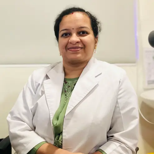 consultant ophthalmologist working at Abate, the best eye hospital in Kerala